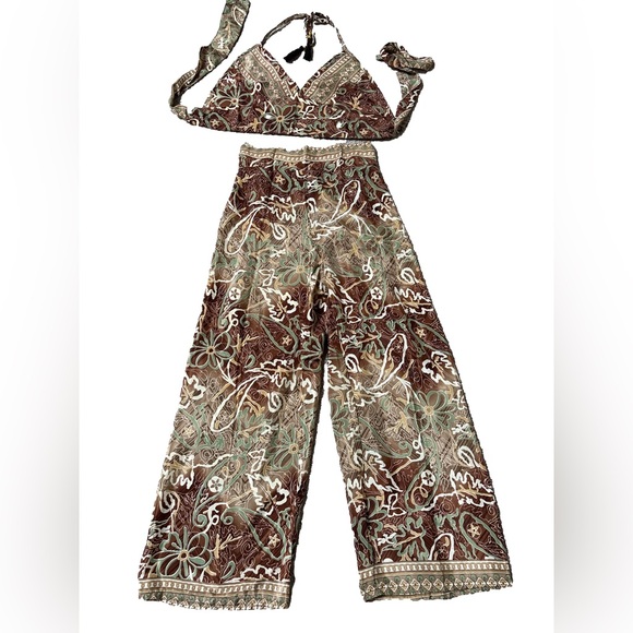 ETC Earthy Floral Wide Leg 2 piece - Picture 3 of 16